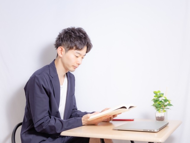漫画制作とは？依頼の流れ・活用事例までわかりやすく解説